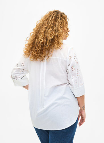 Zizzi Bluzka koszulowa z haftem angielskim i rekawem 3/4, Bright White, Model image number 1